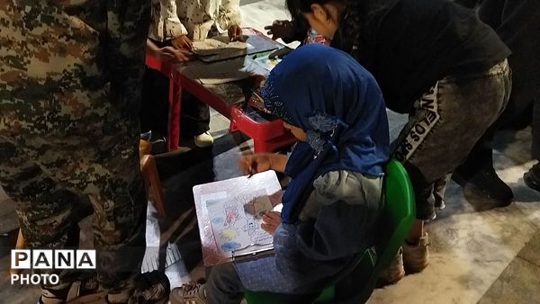 غرفه دهه نودی ها  میزبان کودکان نیشابوری برای هفتاد و هفتمین بار 