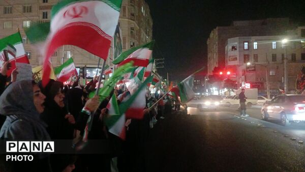 حضور مردم غیور و شهیدپرور محله آبرسانی فردیس  در اجتماعات شبانه 