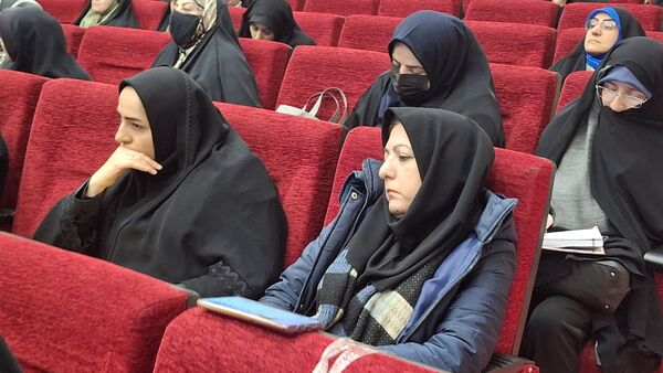  جلسه توانمندسازی مدیران مدارس ابتدایی در منطقه ۱۴