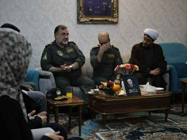 دیدار فرمانده نیروی هوایی ارتش با خانواده شهدای خدمت