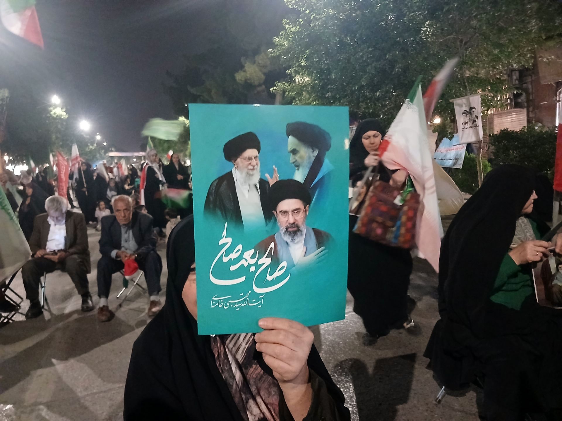  نود و یکمین شب از اجتماعات در حسینیه امام خمینی میهمان قاب پانا