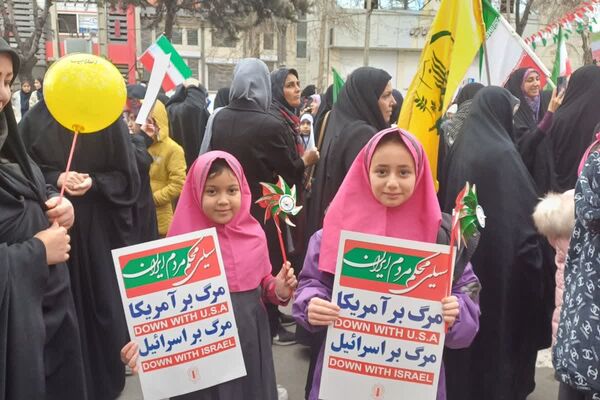 ۲۲بهمن تجلی شور، هیجان، ایستادگی و وطن دوستی در رودهن