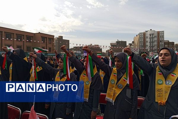 22بهمن در اسلامشهر؛ حماسه‌ای از جنس حضور