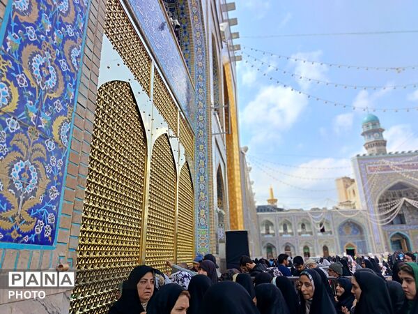 حرم ضامن آهو در آغازین روز دهه کرامت