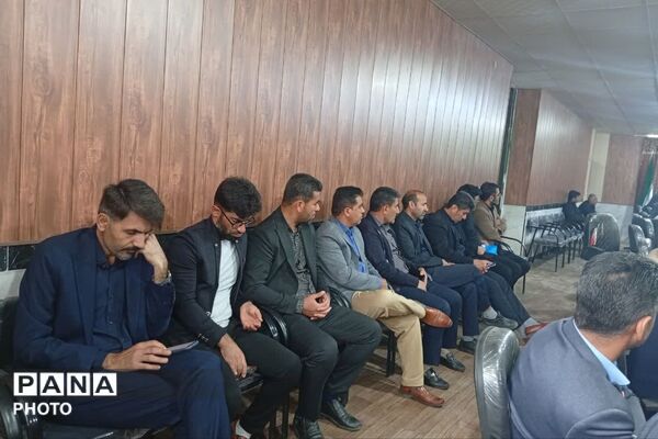 جلسه شورای آموزش و پرورش اسکان نوروزی اضطراری بامحوریت آموزش وپرورش و ادامه روندآموزش در فضای مجازی