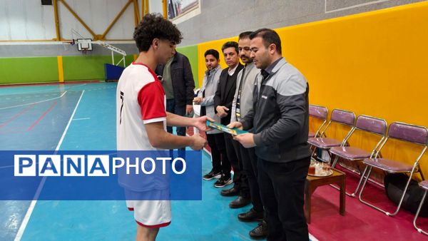 مسابقات والیبال پسران استان خراسان رضوی 