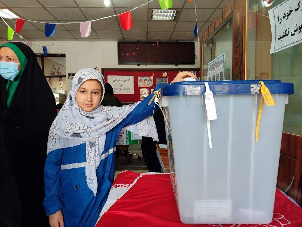 چهاردهمین دوره انتخابات ریاست‌جمهوری در دبستان سروقد ناحیه یک مشهد 