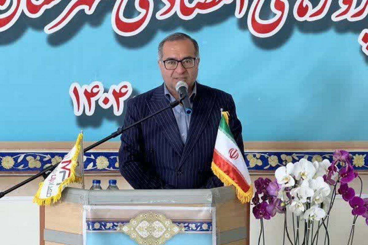 افتتاح پروژه‌های اقتصادی فیروزکوه توسط فرماندار