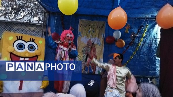 حضور مردم در مهمانی کیلومتری اعیاد شعبانیه نیشابور