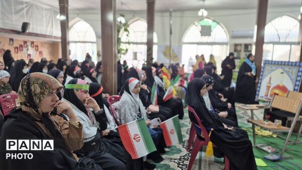 شکوه حضور دختران در روز دختر