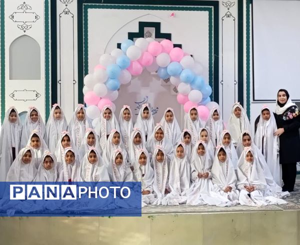 جشن تکلیف پایه سوم دبستان شهید ابراهیم تنیده در زیارت سید مظفر