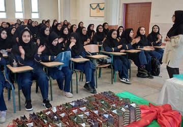 جشن جوانه‌ها در دبیرستان فرزانگان شهدای مدافع حرم ملارد شروعی پرشور برای سال تحصیلی جدید