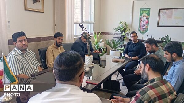 نشست پروژه مهر مدارس ناحیه 2 کرج در مدرسه شهرک ارم فردیس