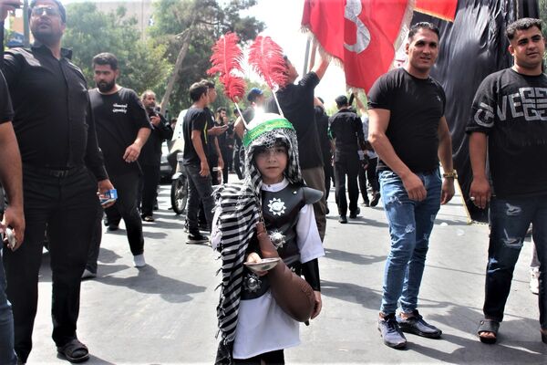 جلوه‌های باشکوه عزاداری روز عاشورا در قم