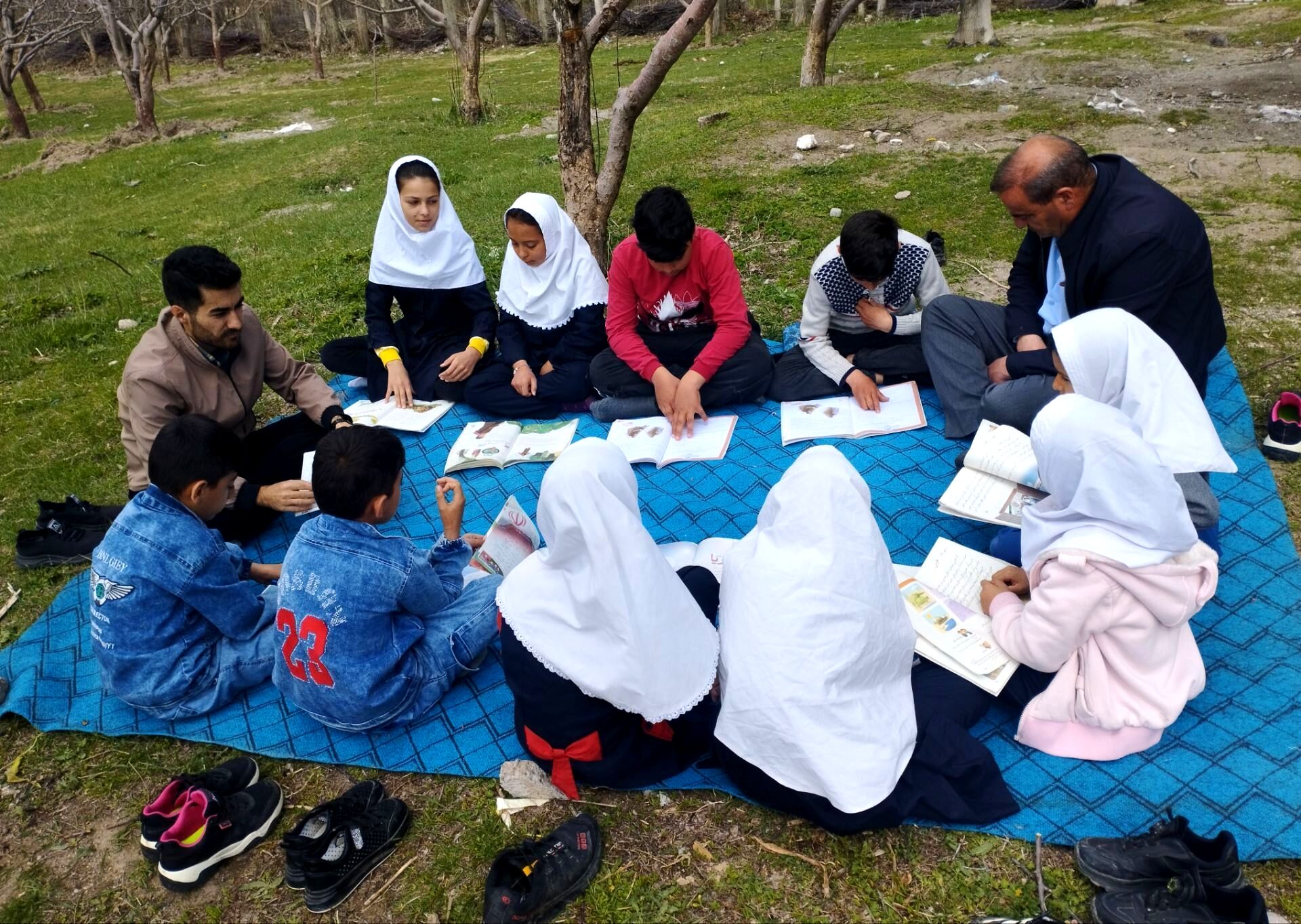 پشت خاکریز جنگ رمضان، سنگرها خالی نمی ماند