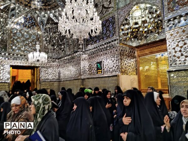 مراسم یادبود شهدا و دهه کرامت در حرم مطهر رضوی 