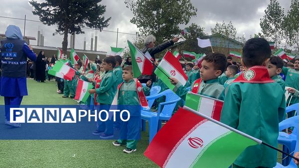 برگزاری جشن غنچه‌ها در آمل 