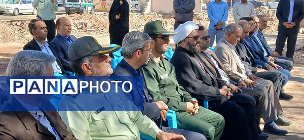 آیین کلنگ‌زنی دبستان ۹ کلاسه شهید هلالی خلیل آباد