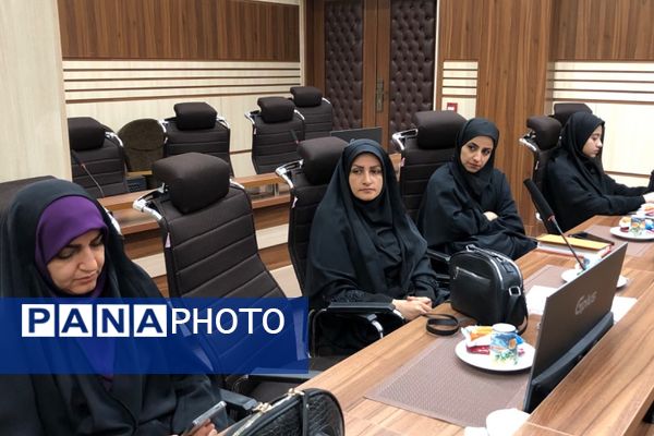 کارگاه توانمندسازی معاونین و مربیان پرورشی ناحیه دو شهرری 