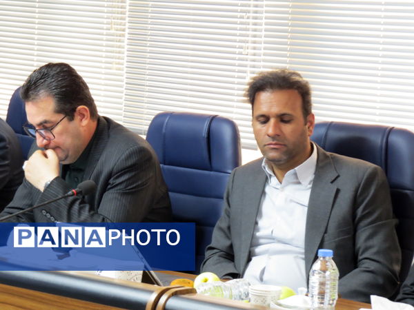 برگزاری جلسه پروژه‌های نهضت ملی توسعه عدالت در فضاهای آموزشی