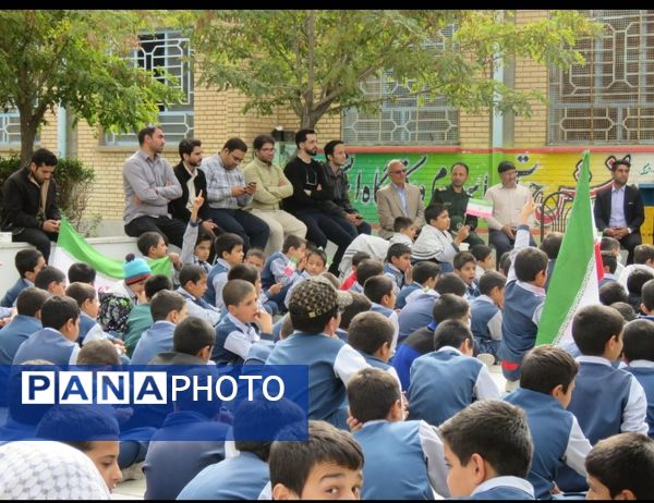 مراسم یادمان شهدای شهرستان خلیل‌آباد در مدارس