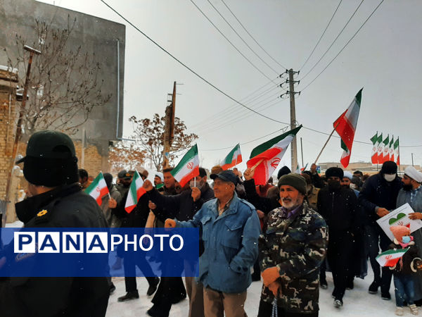 تجلی حضور مردم ولایتمدار شهر غلامان در راهپیمایی ۲۲ بهمن