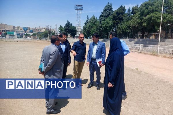 نظارت بر پیشرفت بازسازی مجموعه ورزشی محمد حسین ثمری در ملارد