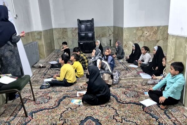 مسجدی که تبدیل به سنگر حفظ جبهه‌ دانش شد