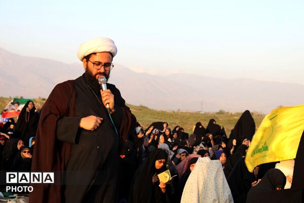 نیشابور غرق در نور استغاثه به مهدی موعود