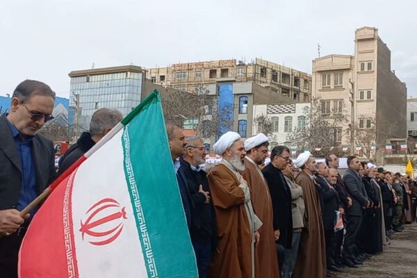 22بهمن در اسلامشهر؛ حماسه‌ای از جنس حضور