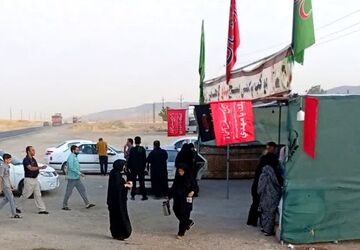 خادمان عاشق در گرمای تابستان