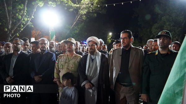 حضور مدیر کل خراسان شمالی در هفتاد و سومین شب از اجتماعات شبانه در شهر غلامان
