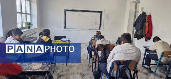 برگزاری دوره آموزشی مقدماتی خبرنگاری در محمودآباد 