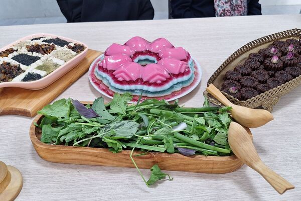 جشنواره غذای ایرانی به مناسبت هفته فرهنگی در فرهنگسرای بعثت صفادشت 