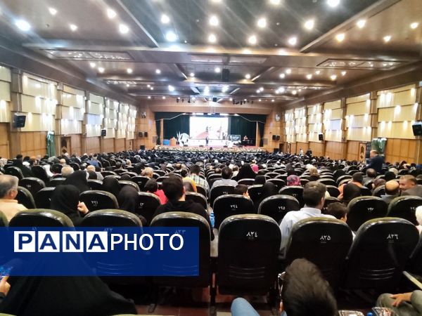 بزرگداشت مقام معلم در منطقه ۱۵