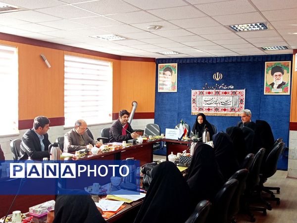 جلسه تخصصی کارگروه کارآفرینی در کاشمر