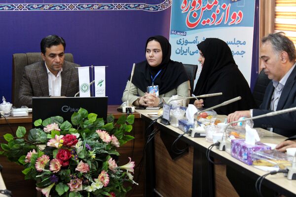 افتتاحیه وبیناری مجلس دانش آموزی جمهوری اسلامی ایران در زنجان 