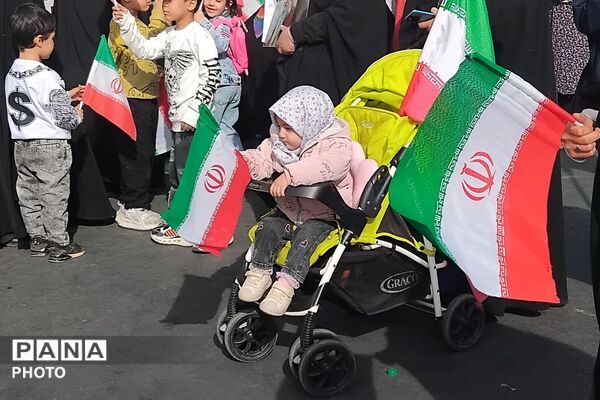 اجتماع بزرگ دختران ایران به مناسبت ولادت حضرت معصومه (س) و روز دختر در پردیس