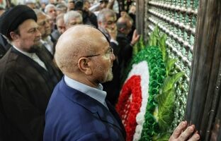 تجدید میثاق ‌نمایندگان مجلس با آرمان‌های امام(ره) و انقلاب 