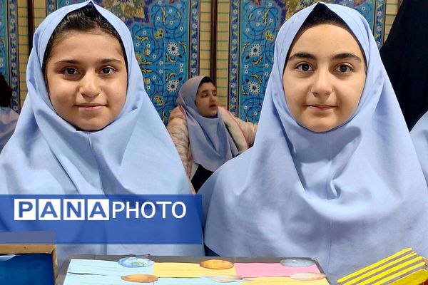 نمایشگاه پژوهش به مناسبت هفته پژوهش در دبستان حکمت نبوی ناحیه دو شهرری 