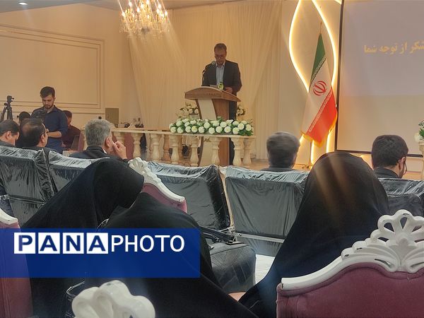 ویژه برنامه در مسیر دانایی در کاشمر