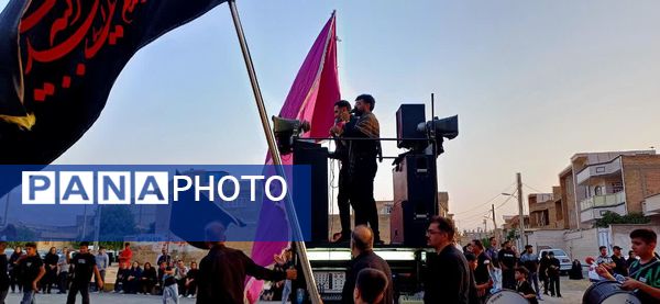  حضور پررنگ نوجوانان وجوانان در تاسوعای حسینی