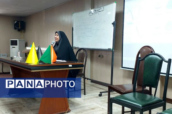 برگزاری دوره توانمند سازی سربازمعلمان و طلاب وظیفه قطب ۳ به میزبانی ملارد