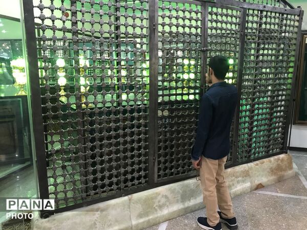 عطر میلاد در بارگاه سیدالکریم (ع)
