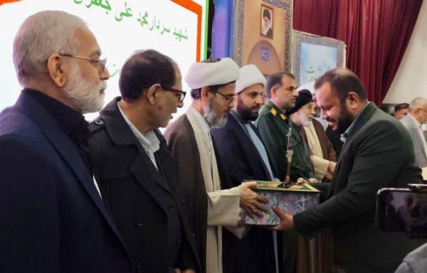 گردهمایی بزرگ پیشکسوتان جهاد و شهادت کارون با یاد یاران آسمانی؛ سردار سلیمانی و سردار تقوی‌فر