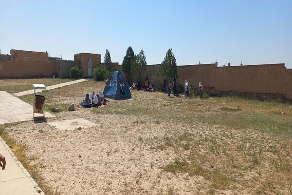 برگزاری اردوی درون مدرسه‌ای در مدرسه شهید معتمدی گزکوه