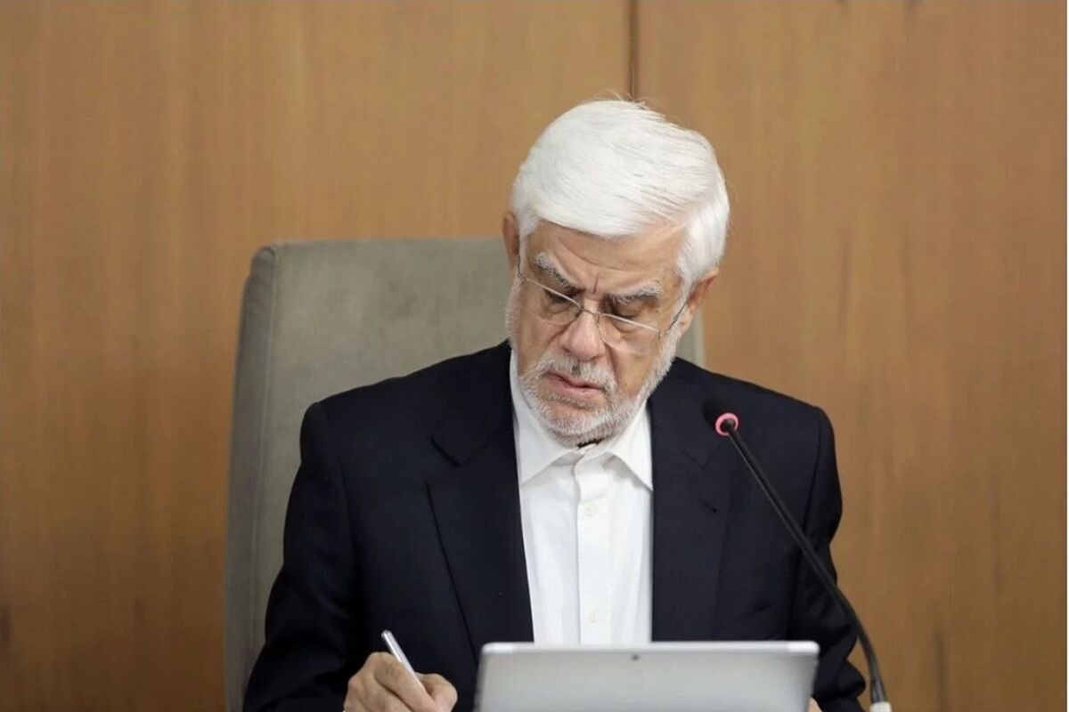 عارف: قهرمانی تیم ملی کشتی فرنگی نشانه‌ای روشن از توانمندی جوانان ایران است