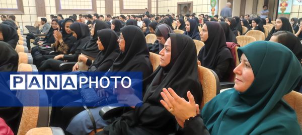 همایش بزرگ تجلیل از منتخبین المپیادهای علمی در دانشگاه آزاد شهرستان شیروان