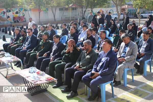 رزمایش «همکلاسی مهربان» و پویش سراسری «برای آینده‌سازان» به یاد فرشتگان آسمانی میناب