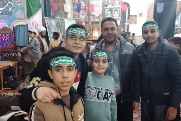 اعتکاف دانش‌آموزی در زرقان